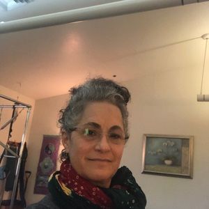 Meet your Posher, Leslie